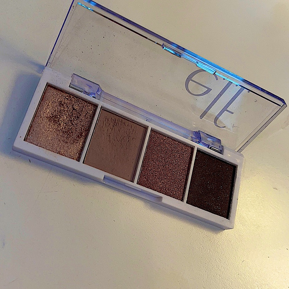 Elf Bite Size Eyeshadow in Rose Water